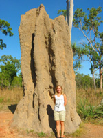 Fredrika och en termitstack