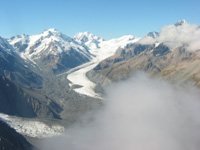 Vy över Tasman Glacier från flygplanet